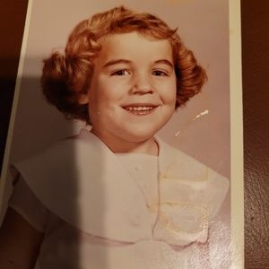 Meet your Posher, Debbie